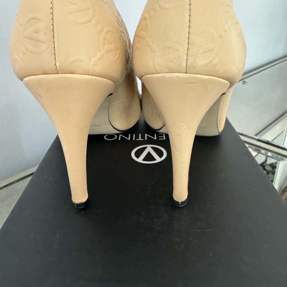Valentino Heels - ONLY TODAY Discounted - Picture 8 of 13